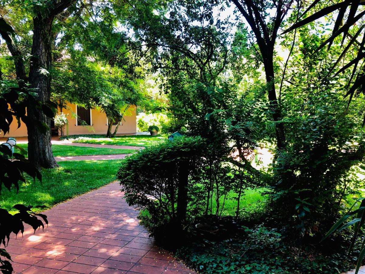 Bed and Breakfast Opera Deluxe Ravenna Exteriér fotografie